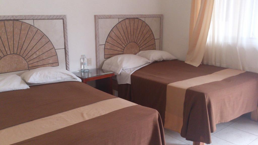 Hotel Albatros Palace Manzanillo Ruang foto
