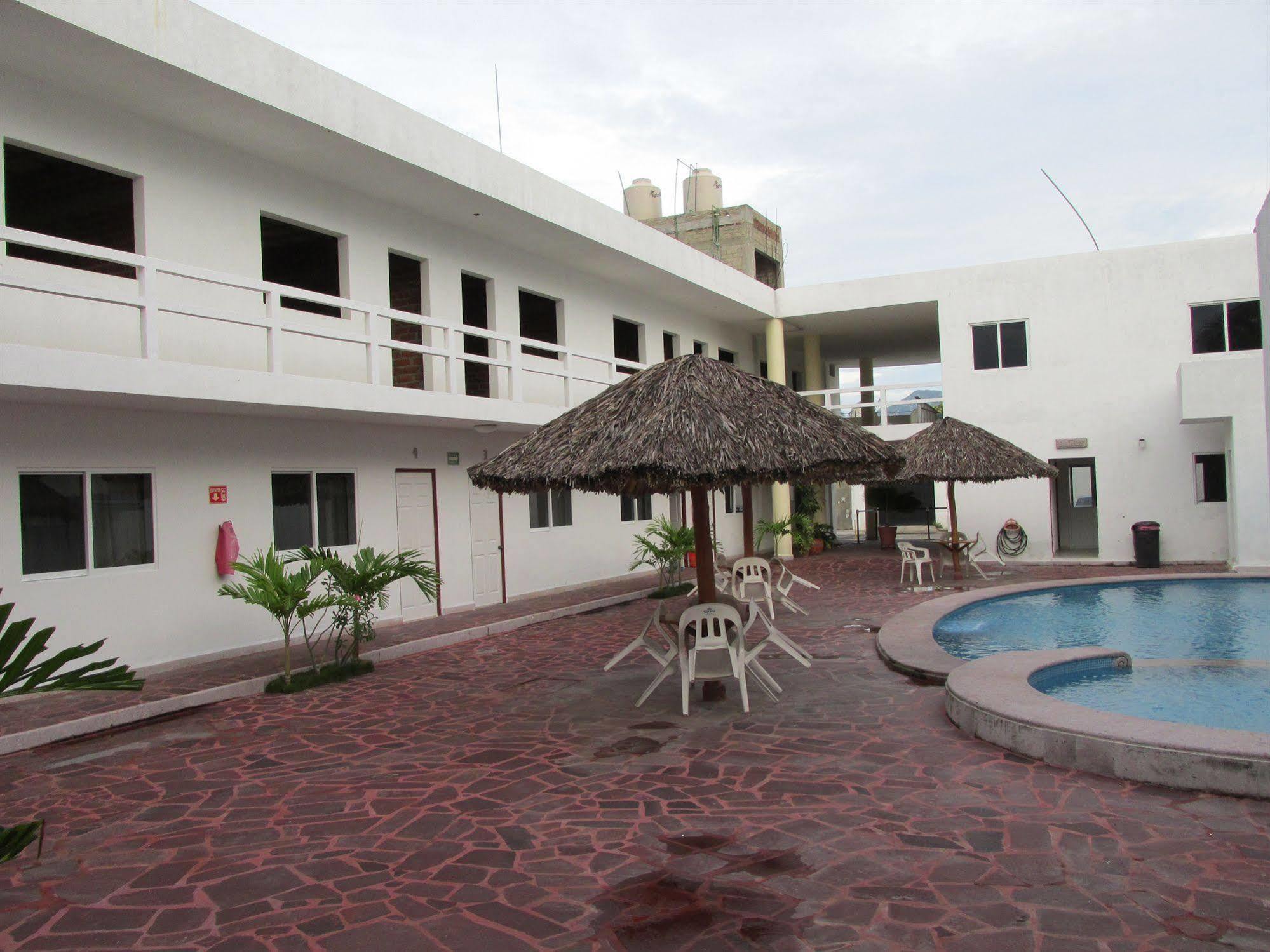 Hotel Albatros Palace Manzanillo Bagian luar foto