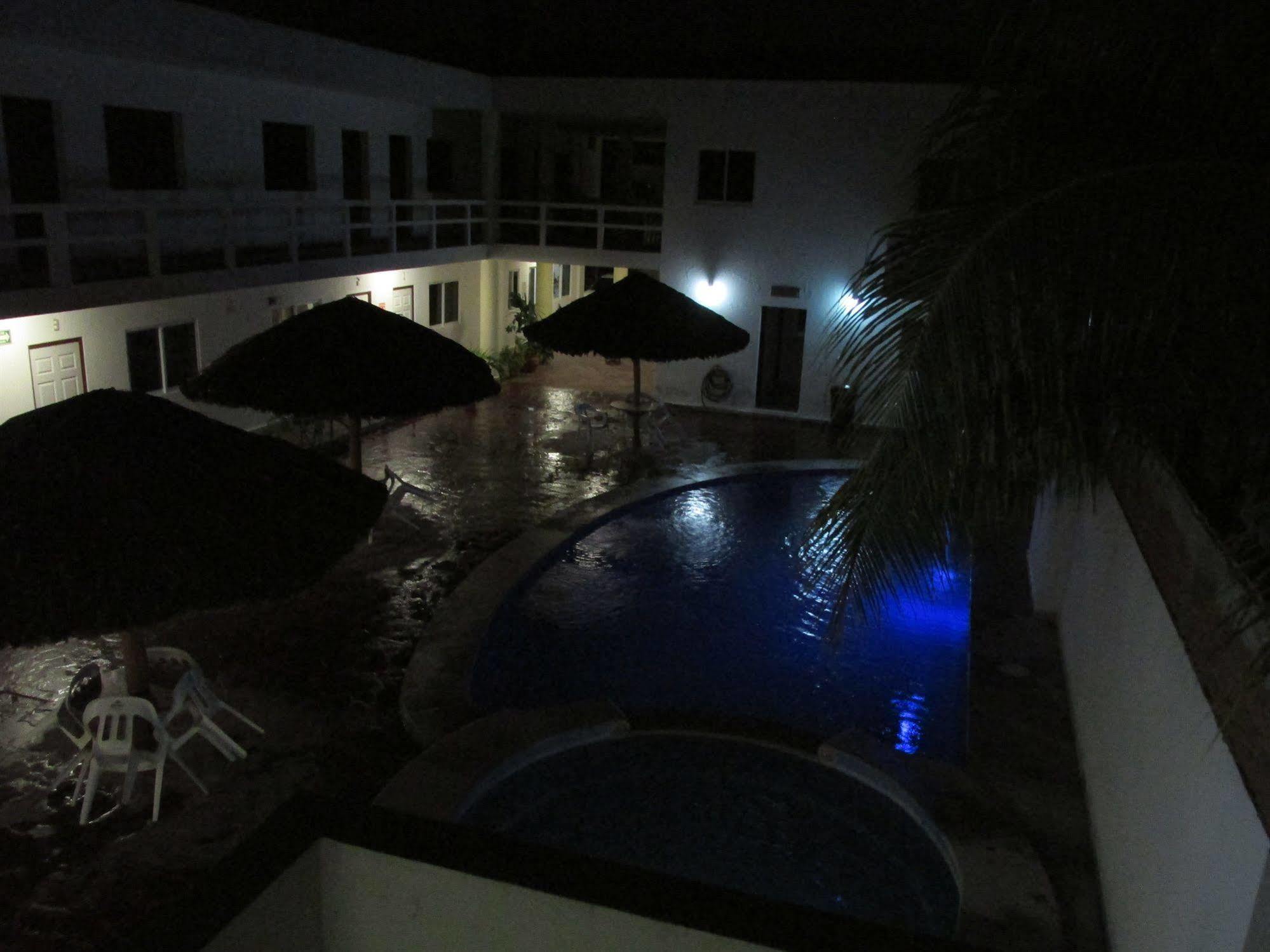 Hotel Albatros Palace Manzanillo Bagian luar foto